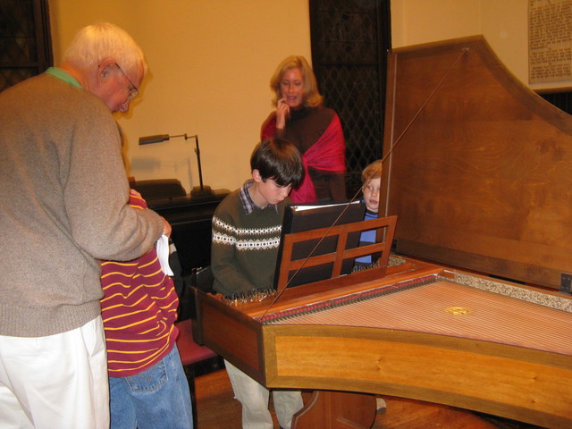 Aspiring harpsichordist?